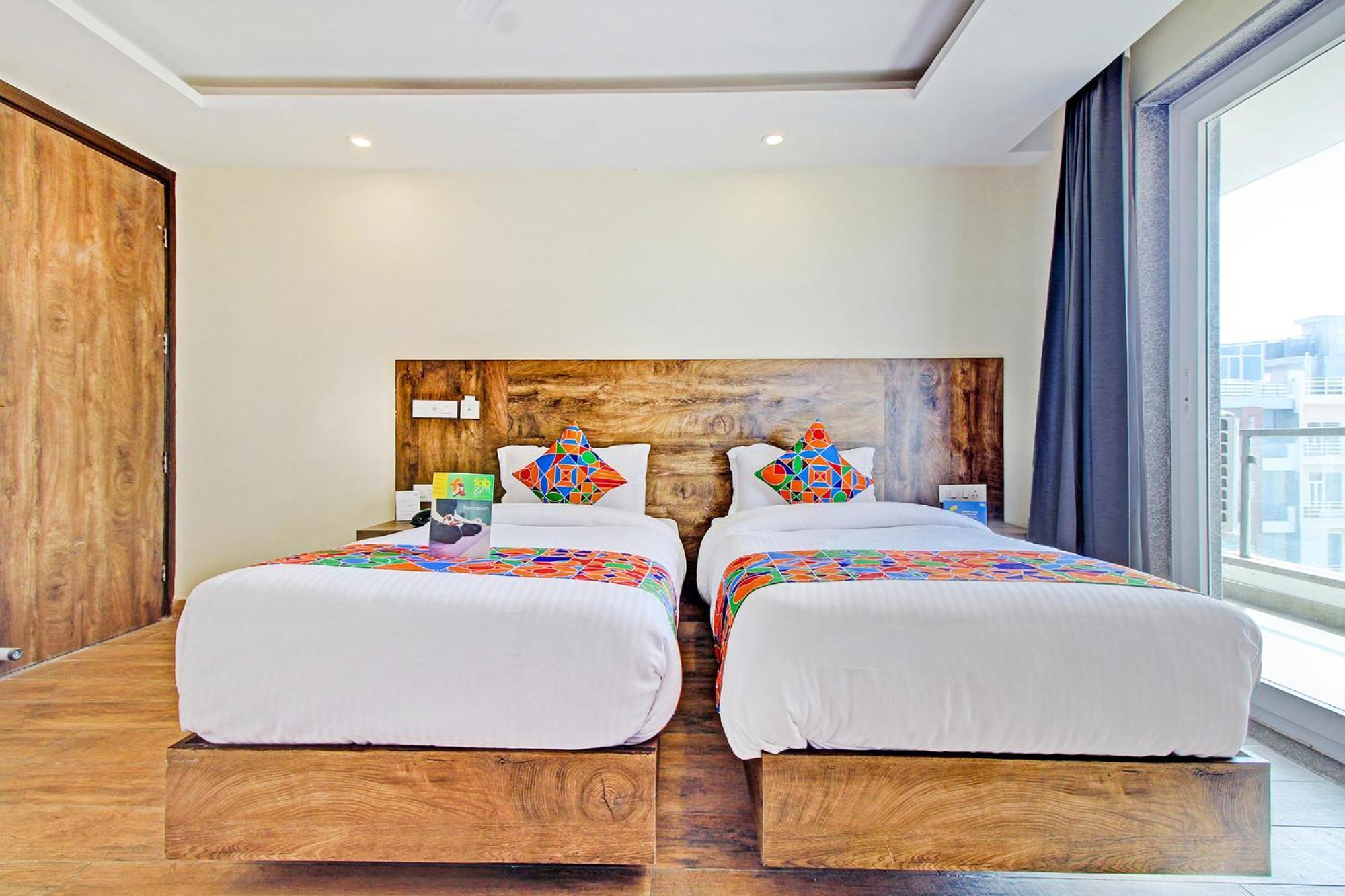 Fabhotel Soft Petals Gurgaon Zewnętrze zdjęcie