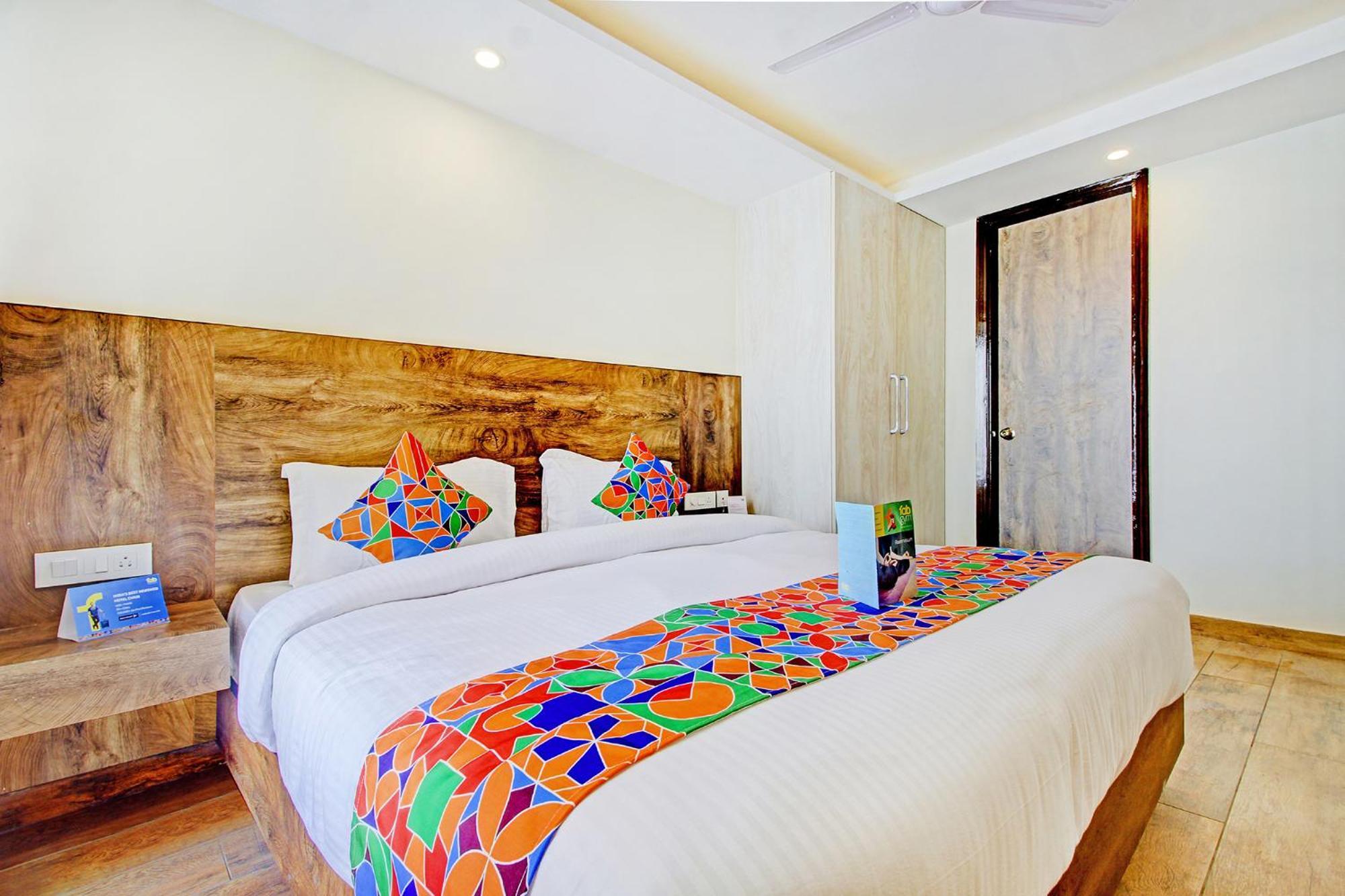 Fabhotel Soft Petals Gurgaon Zewnętrze zdjęcie