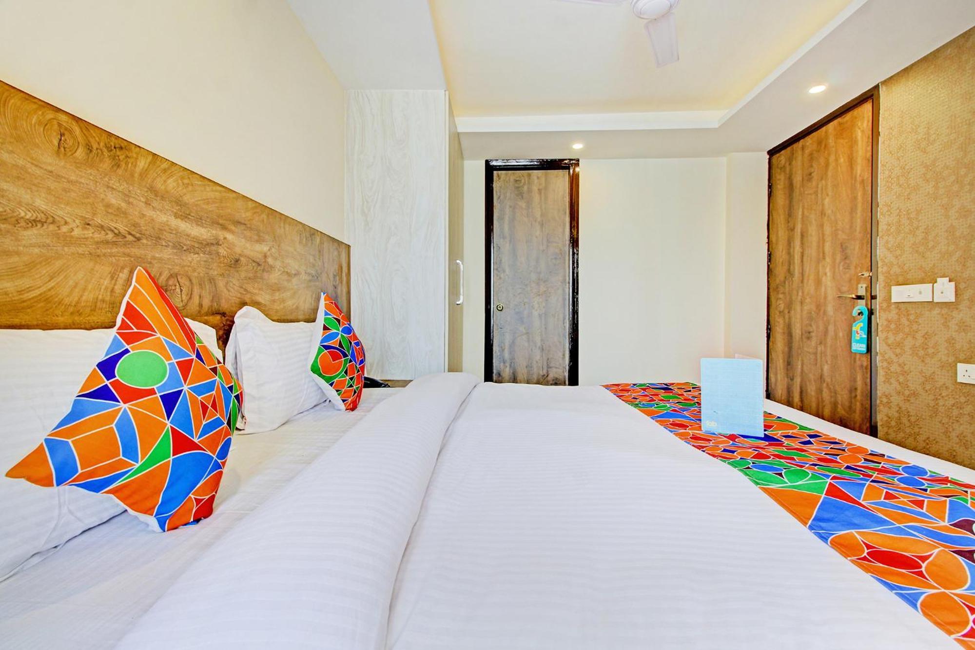Fabhotel Soft Petals Gurgaon Zewnętrze zdjęcie