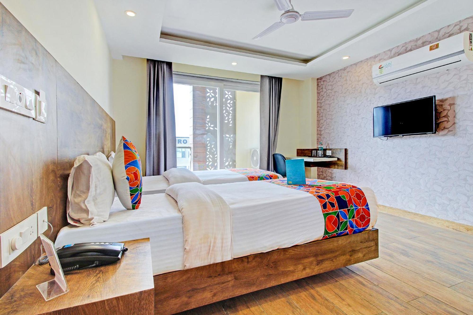 Fabhotel Soft Petals Gurgaon Zewnętrze zdjęcie
